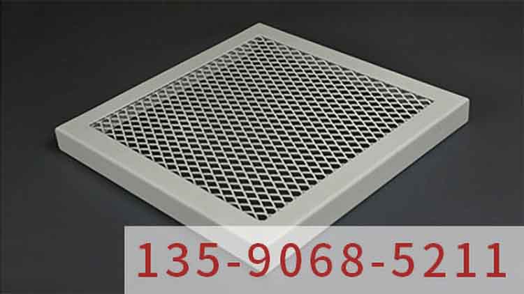 鋁單板之以其獨特的外觀和優(yōu)越的性能受到廣泛關(guān)注